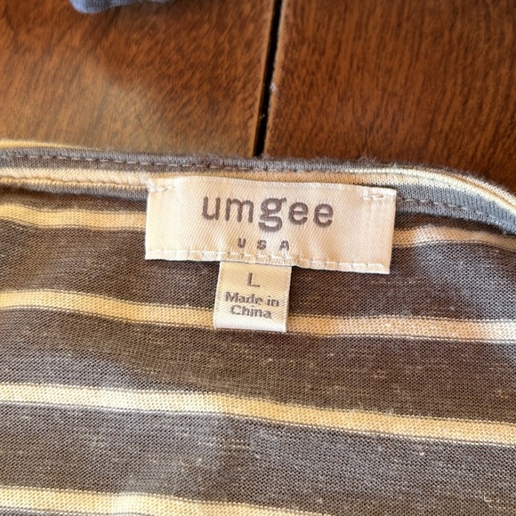 Women’s cardigan. Size large. Umgee brand - Picture 2 of 2